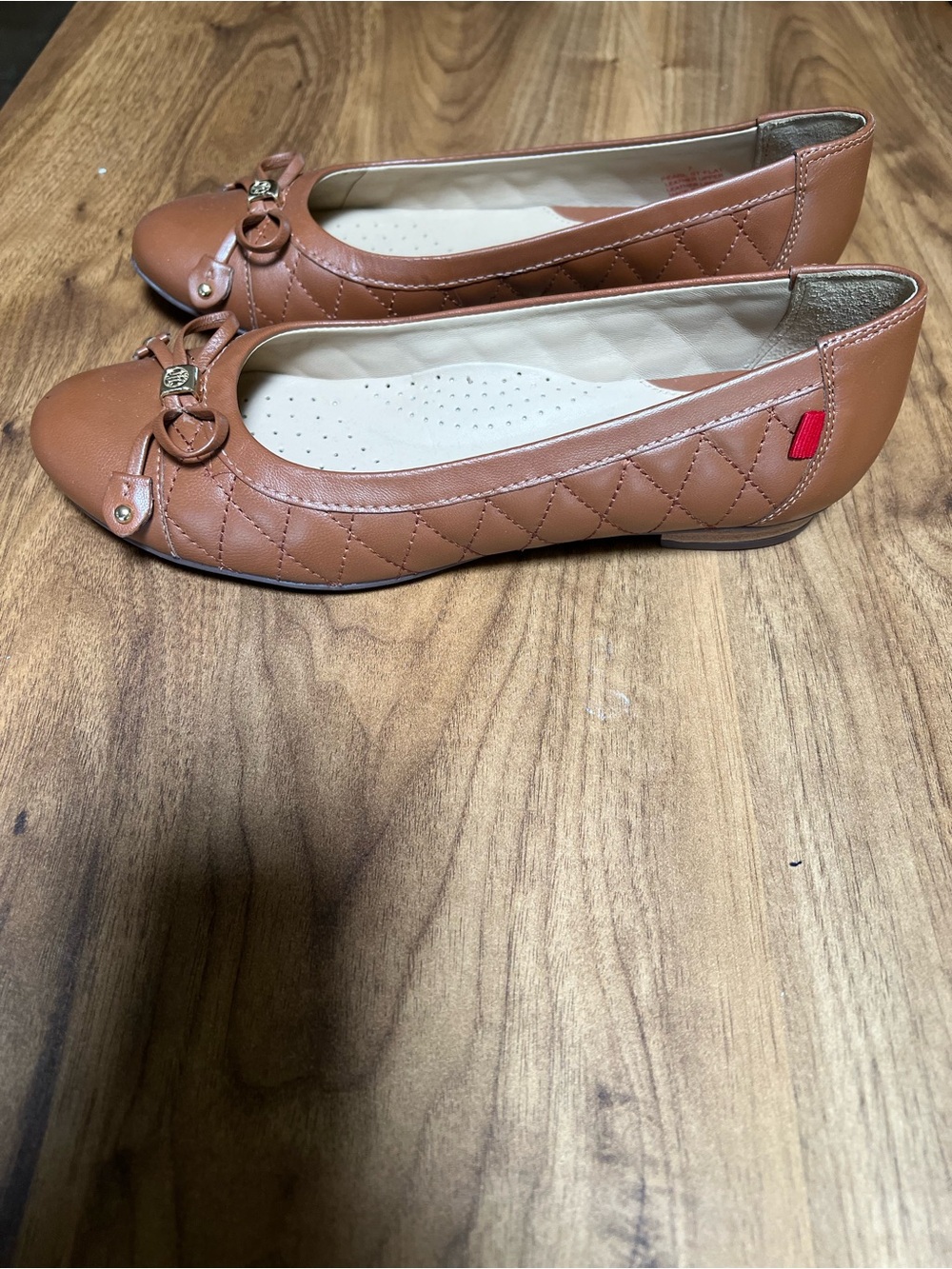 NWOT Never Worn Quilted Cognac Ballet Flats with Bow Accent